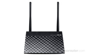Router Asus RT-N12E N300 negro con sus dos antenas