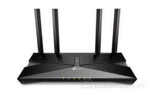 Router TP-Link Archer AX50 negro con sus cuatro antenas