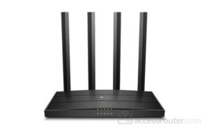 Router TP-Link Archer C80 negro con sus cuatro antenas