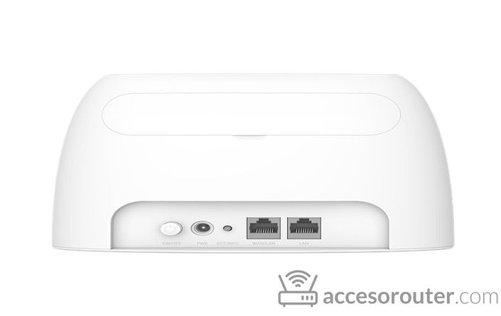 Trasera del router Tenda 4G03 con el interruptor de encendido, la toma de corriente y los puertos WAN/LAN y LAN